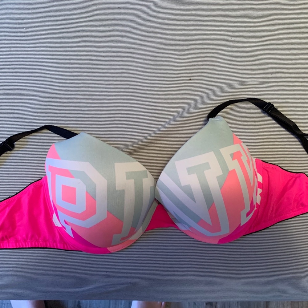 VS Bra